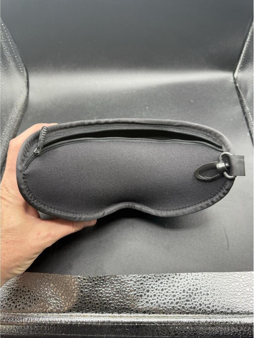 Oakley Ballistic Goggle Array Case Vault - Picture 3 of 4